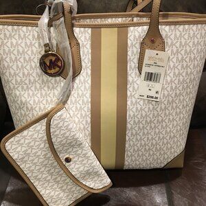 Michael Kors NEW Eva Shoulder Tote Bag & Free Pouch - Retail $298  Mk